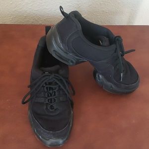 Kids Bloch split sole dance sneakers shoes